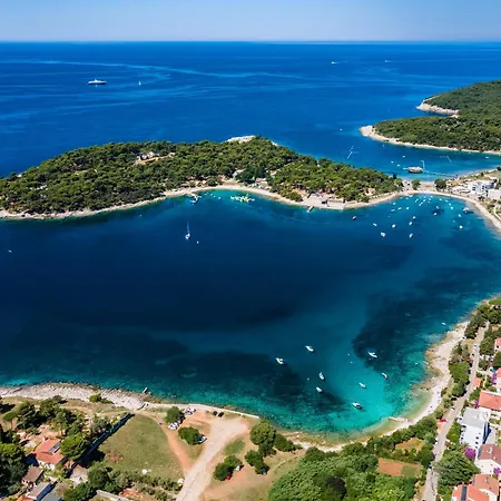 Augustus Forum View * Pula