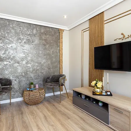 公寓 Augustus Forum View *