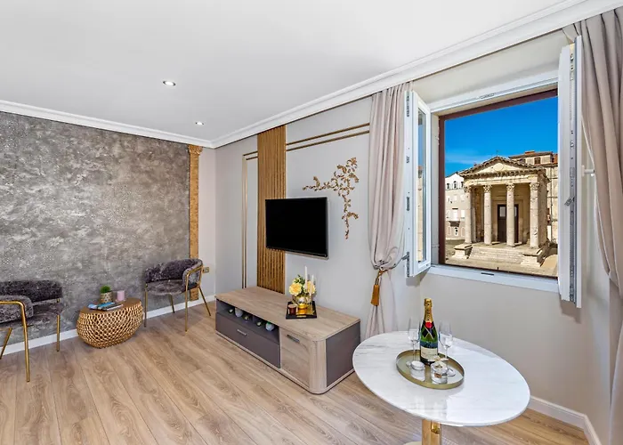 Apartman Augustus Forum View